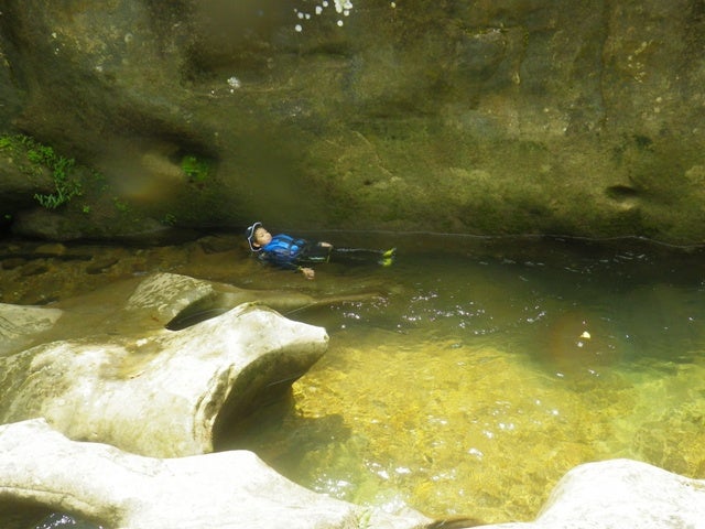 手漕屋素潜店 ちゅらねしあ